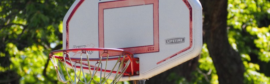 中国男篮官宣：曾凡博伤病恢复未达标无缘亚洲杯 张镇麟也缺席拉警报