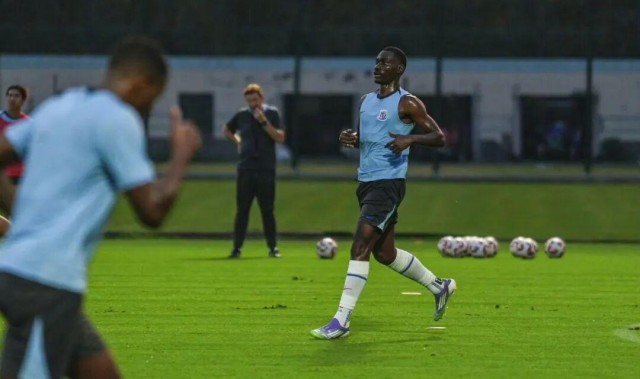 百家乐-记者：阿苏埃未回非洲参加国家队比赛，申花将组织集体观影